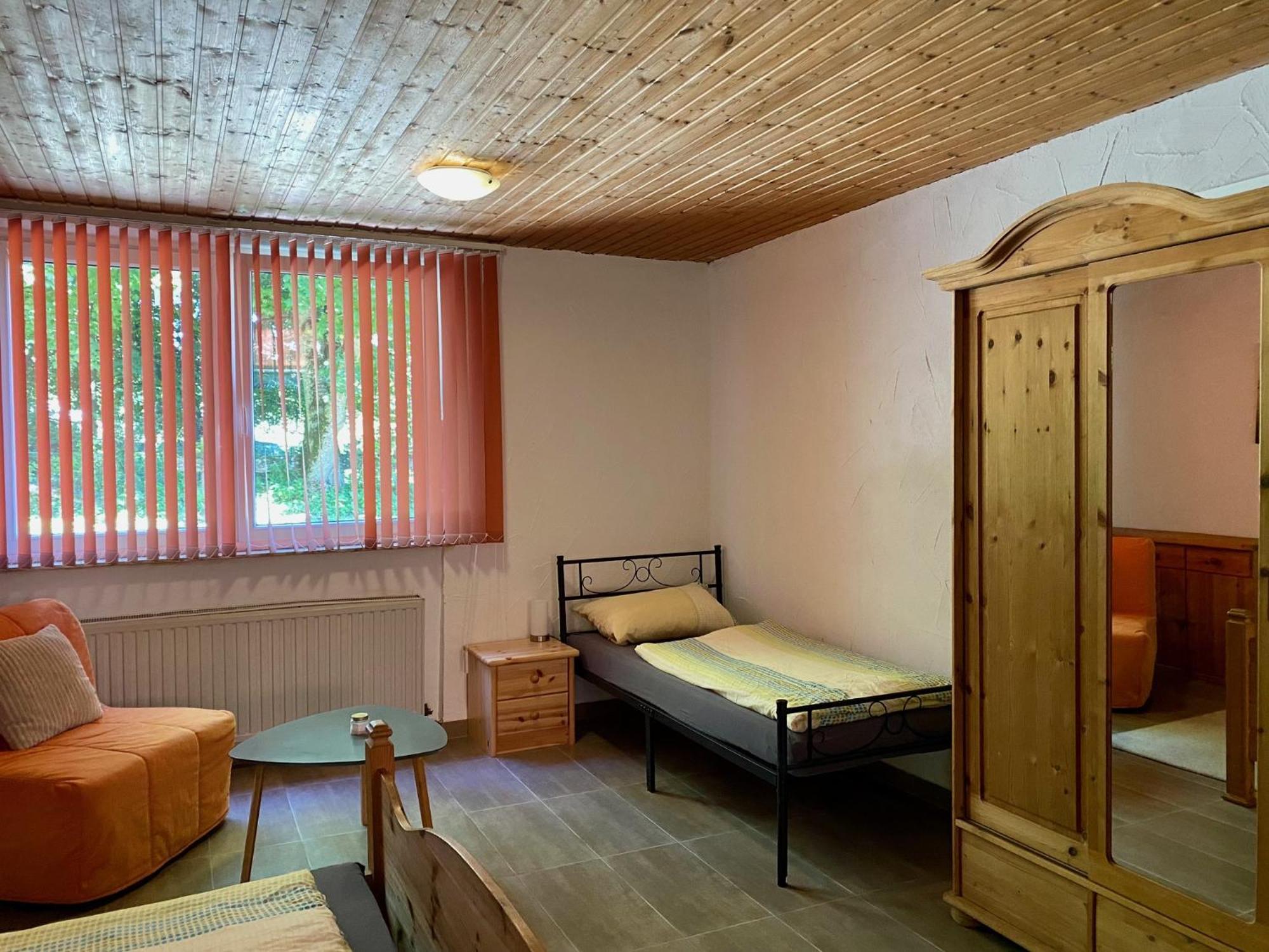 Goedelsteinhof Apartment Contwig ภายนอก รูปภาพ